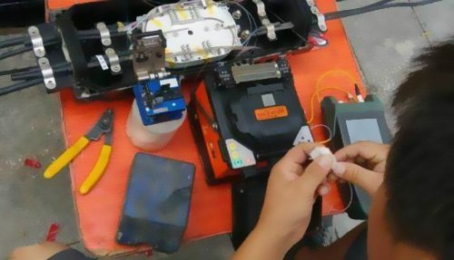 ���w���m���M�̺��^��