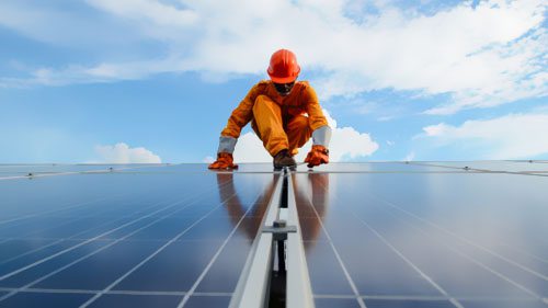 2017年全球可再生能源投資達1608億美元